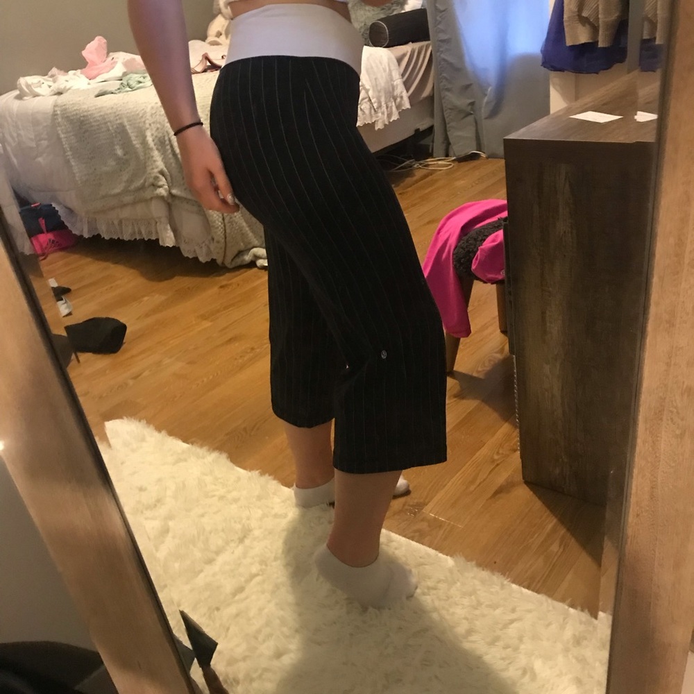 Lululemon yoga pants ! - Picture 1 of 4
